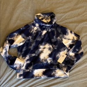 NWT Old Navy Active Tie Dye cowl neck fleece
